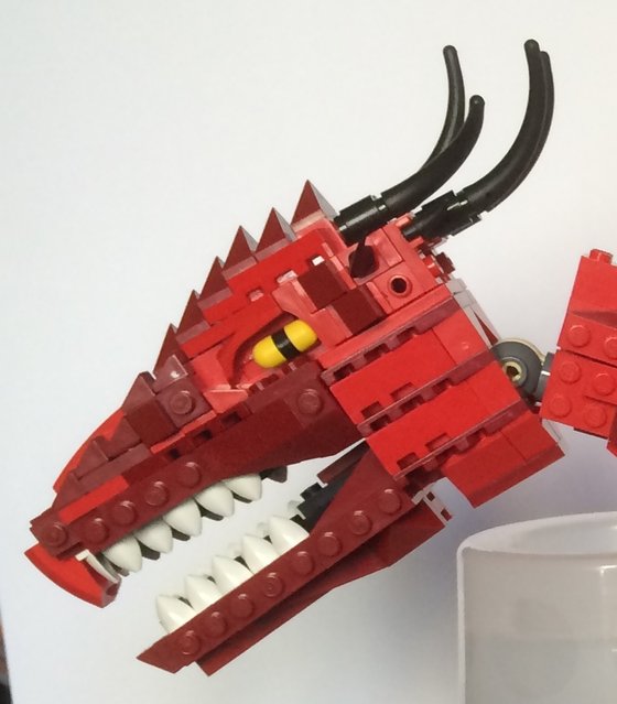 Smaug tête.JPG