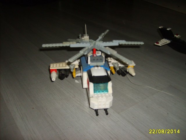 S5002129.jpg