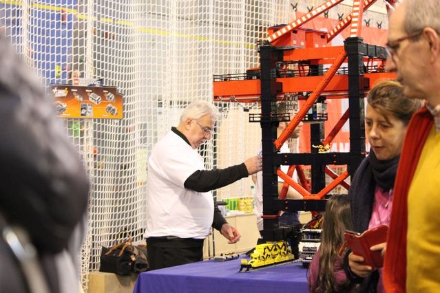 Francis 01 24-25-10-2015.jpg